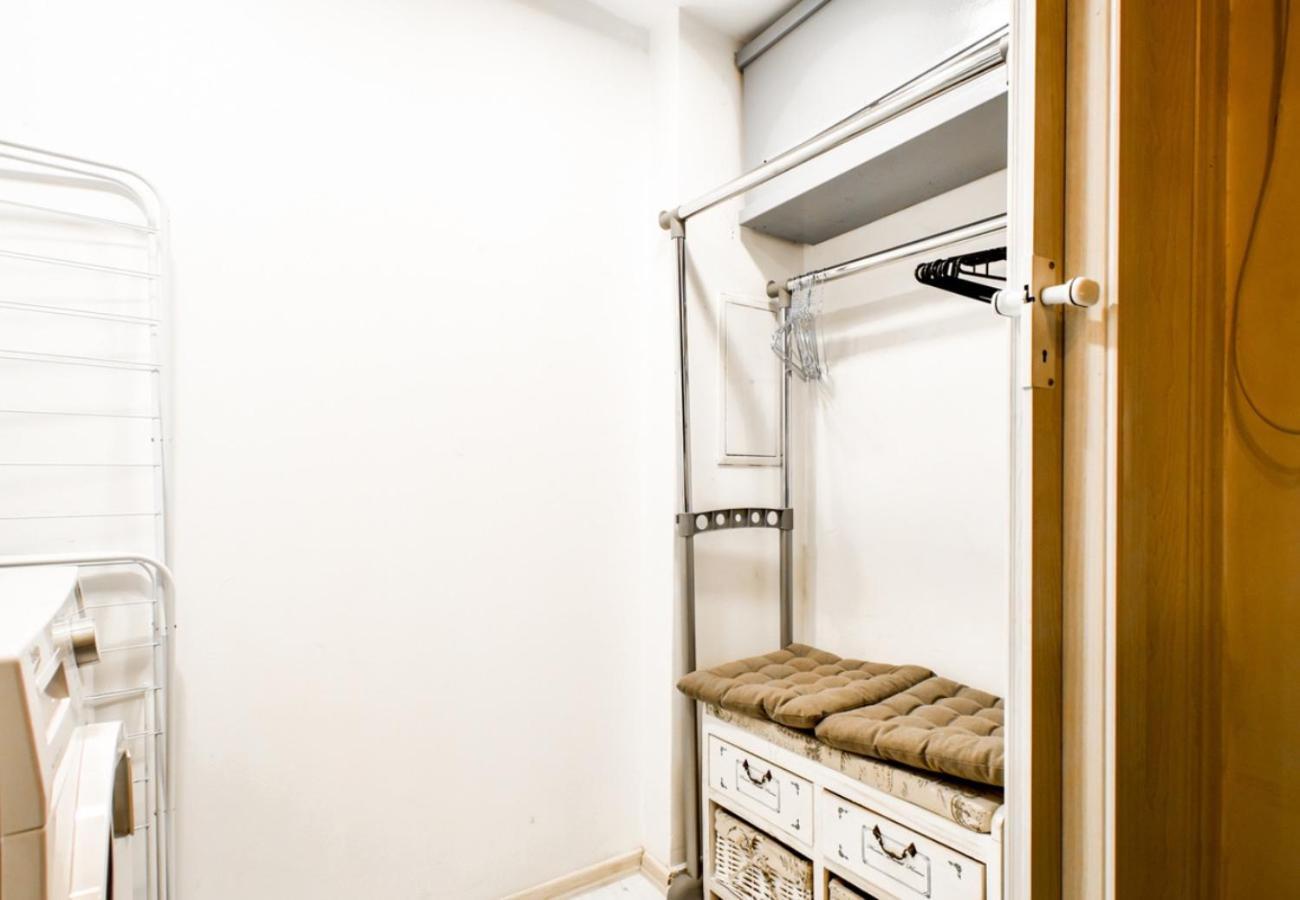 Dietro L Angolo, 2 Bath Apartment Sofia Exterior photo