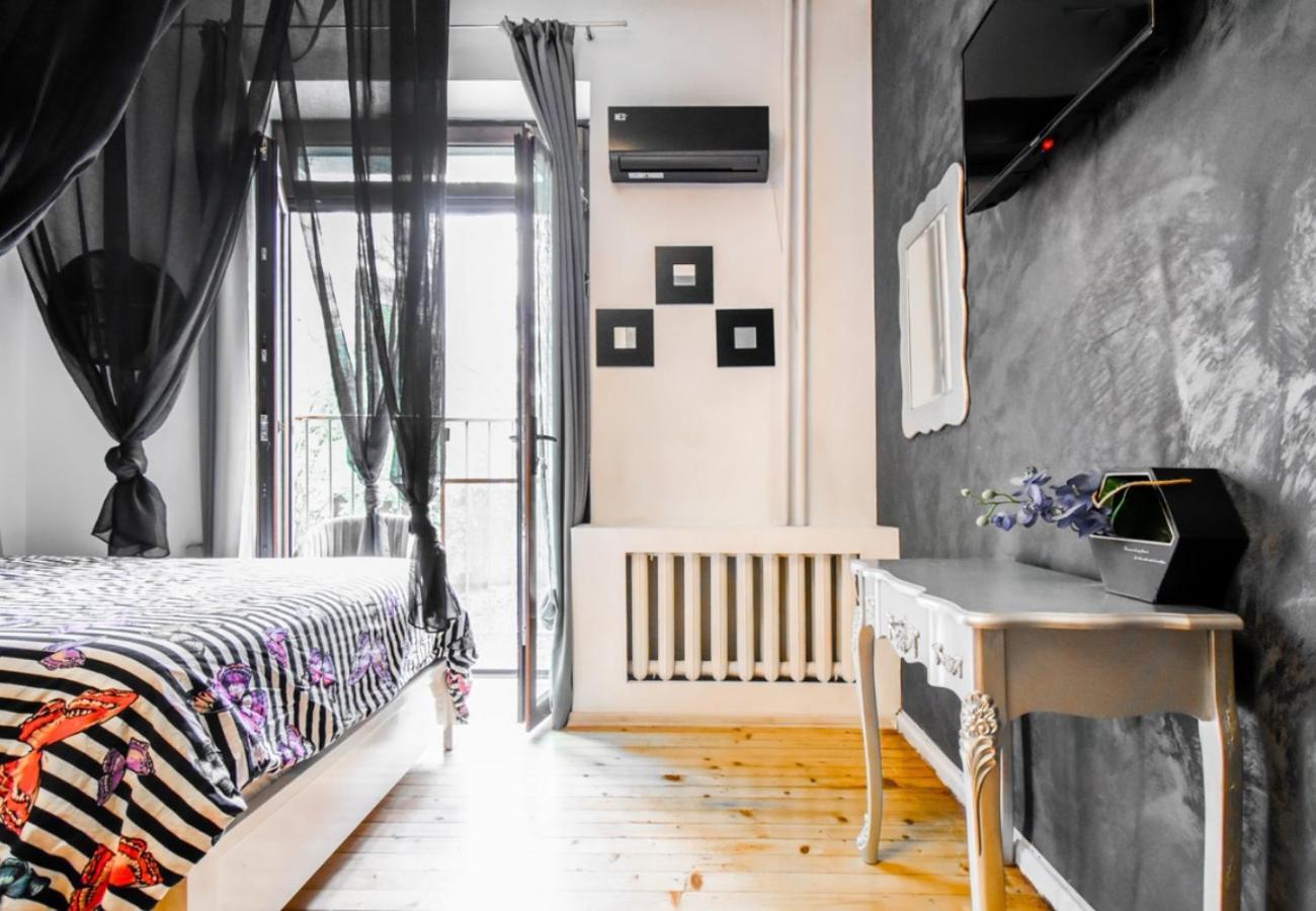 Dietro L Angolo, 2 Bath Apartment Sofia Exterior photo